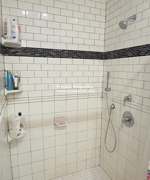 Gorham St — Photo 11