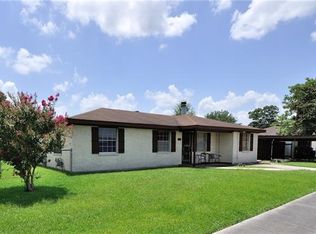 920 Cedre Dr, Westwego, LA 70094