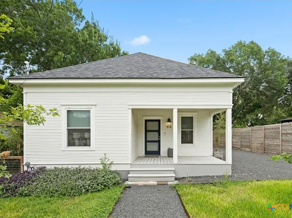 412 N Blanco St, Lockhart, TX 78644