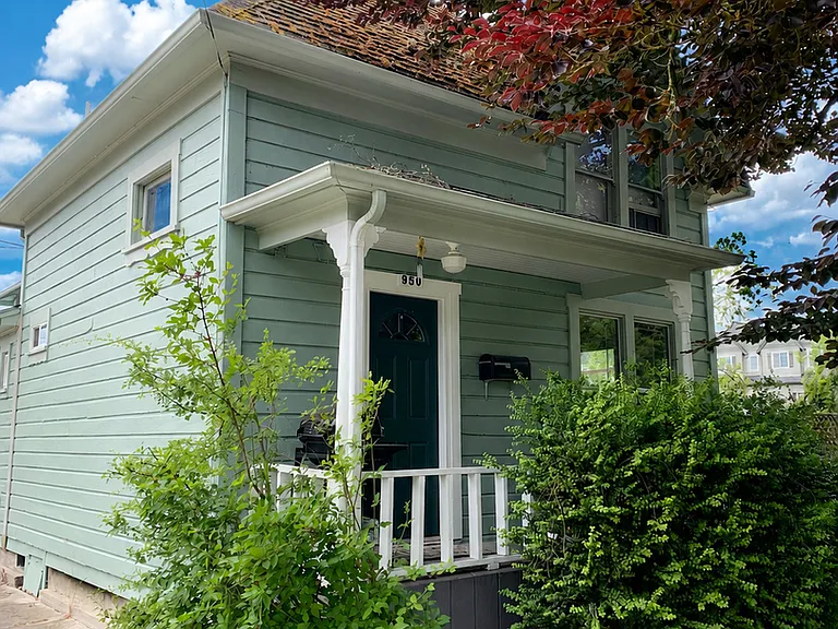 950 & 952 SW Jefferson Ave — Photo 1