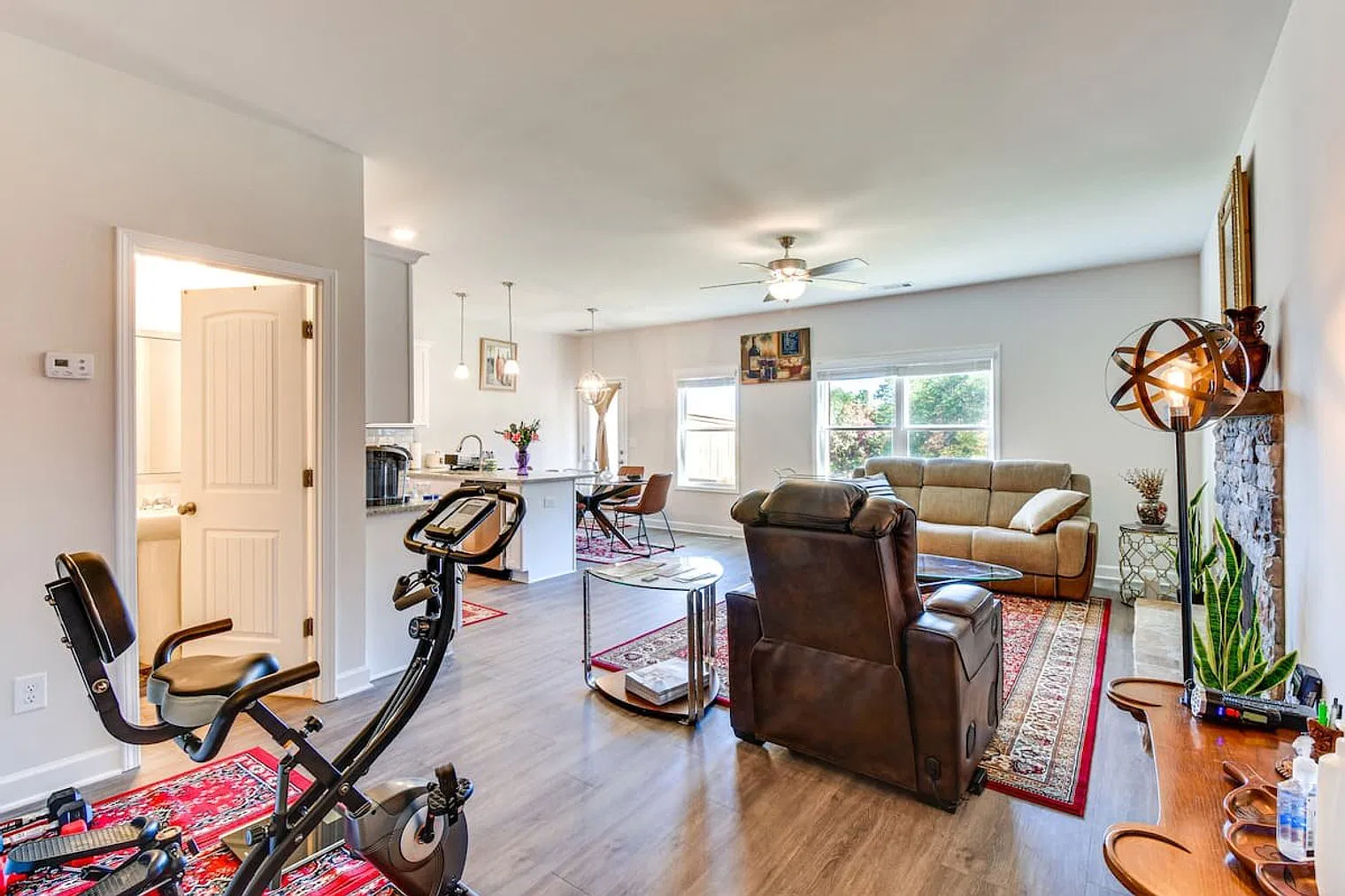3 bed, 3.0 bath, $3,190 — Photo 2