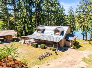 16409 Hoff Rd NW, Lakebay, WA 98349