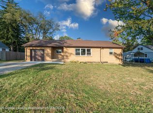 1017 N Waverly Rd, Lansing, MI 48917