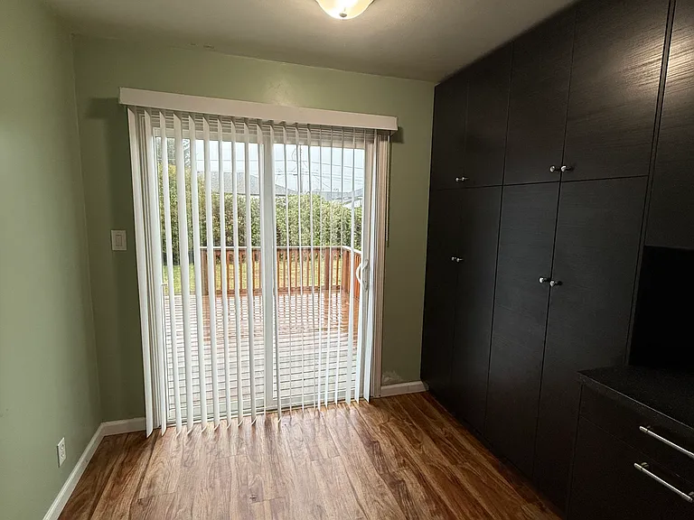 1045 Anzio St — Photo 12