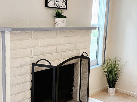 5th image of 840 Mola Vista Way
