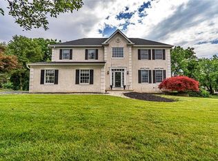 2321 Cross Creek Rd, Macungie, PA 18062