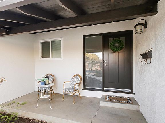 3rd image of 528 Rutgers Dr