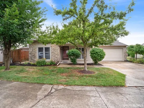 6251 Sawmill Woods Dr, Fort Wayne, IN 46835