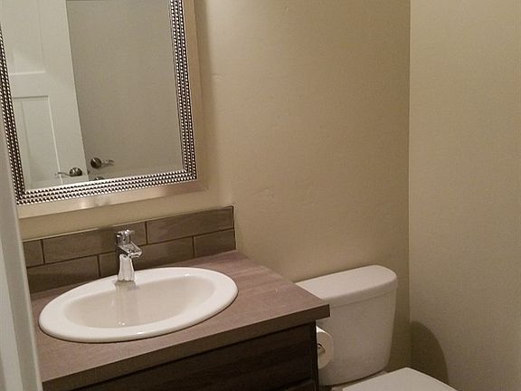 5th image of 1023/1025 E 30th Ave