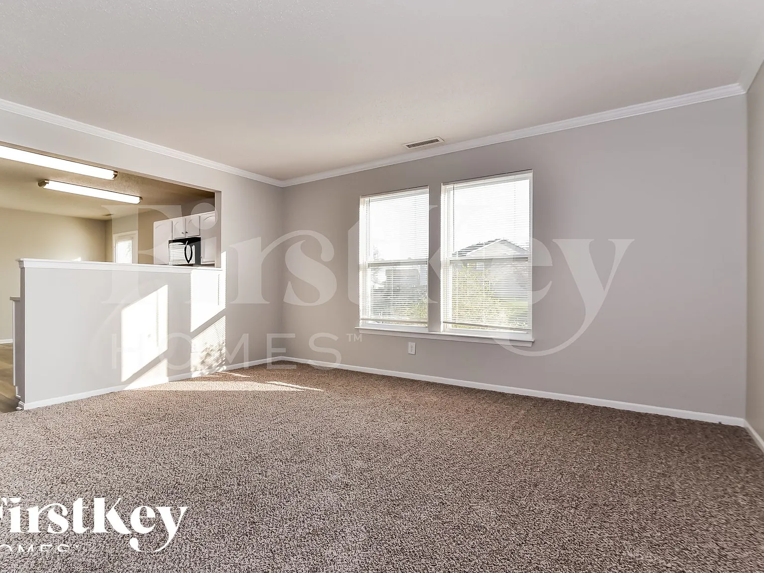 3 bed, 2.5 bath, 2226 sqft, $2,230 — Photo 4