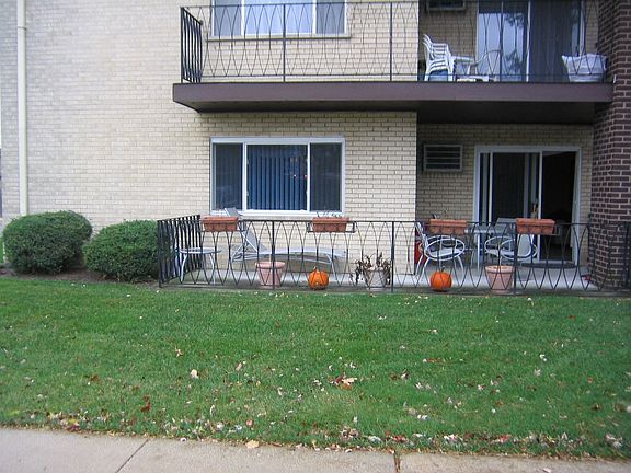 Corner Unit