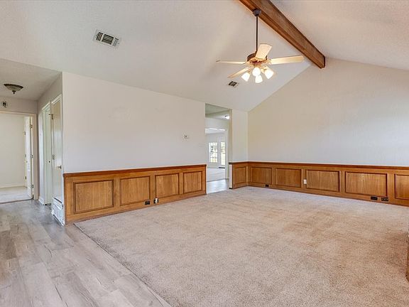 5th image of 601 Deer Pond Dr