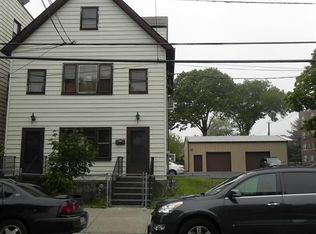 53 Drake Ave, New Rochelle, NY 10805