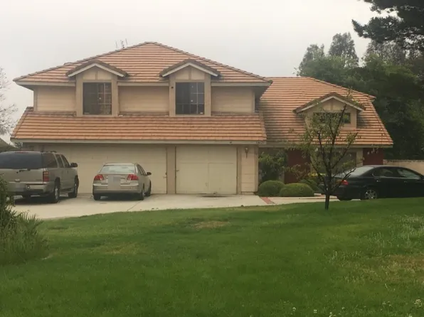 14421 Pear St, Riverside, CA 92508