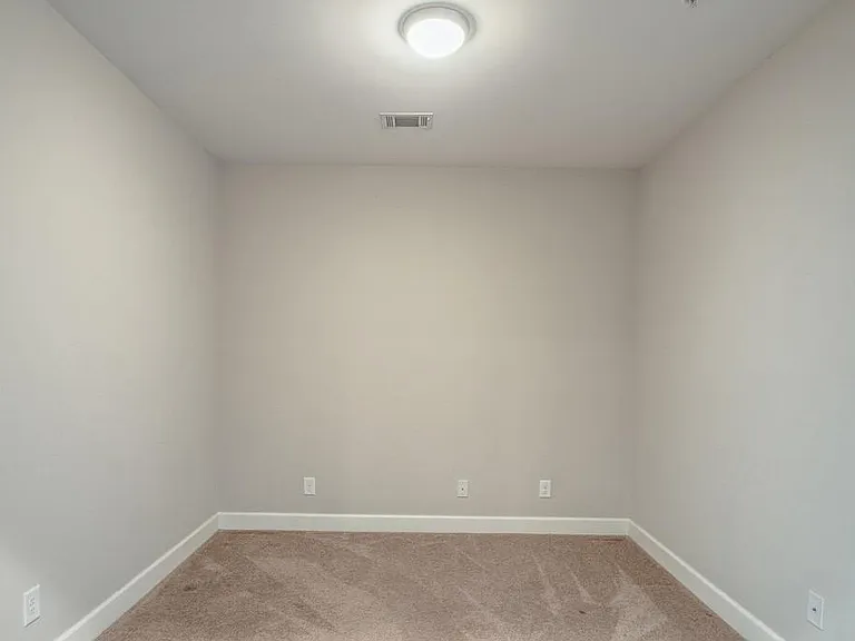 Parkview Midtown Apartments — Photo 12