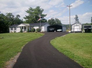 7098 Curry Dr, Dayton, VA 22821