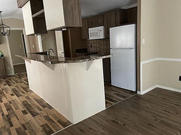 Kitchen & LIving Room