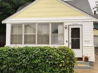 1058 Arcade St, Saint Paul, MN 55106