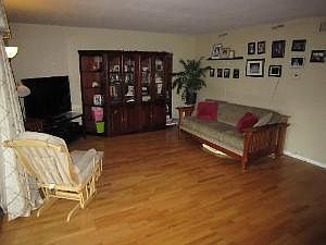 4th image of 21 E Janata Blvd APT 3B