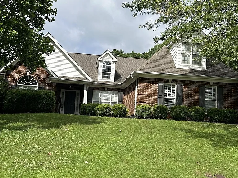 2614 Bransford Trl SE — Photo 1
