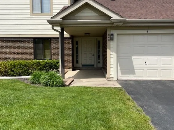 840 E Coach Rd Unit 5, Palatine, IL 60074