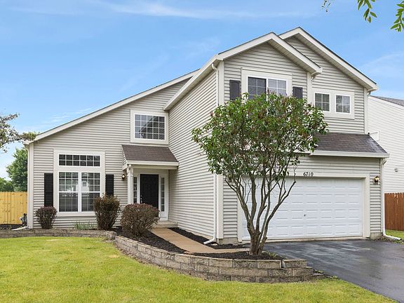 2nd image of 6710 Sahara Dr