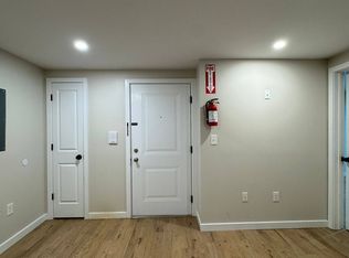 356 S 6th St #L, Newark, NJ 07107