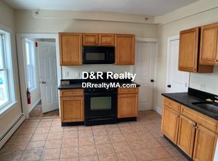 176 Crosby St #2, Lowell, MA 01852