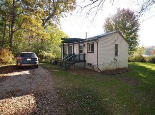 N6728 Lake DRIVE, Whitewater, WI 53190