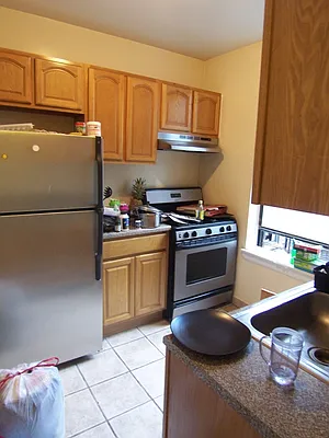 Rented by Citi Habitats | media 9