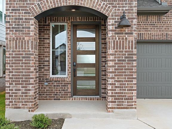 2nd image of 112 High Valley Dr