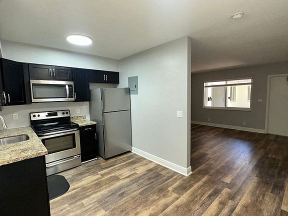 3rd image of 3700-3720 NE 22nd Ave #3720-11