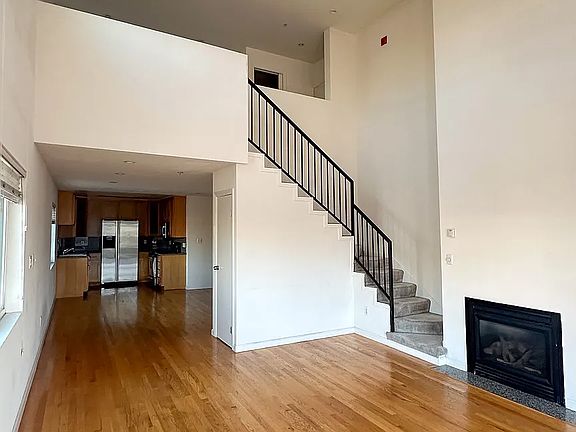 4th image of 1588 Indiana St APT 12