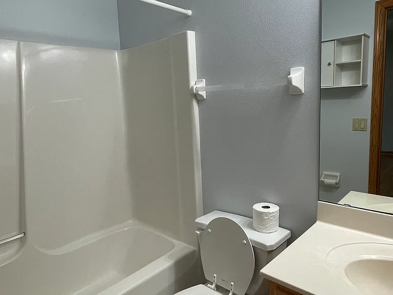 818 Twin Pines Dr — Photo 13