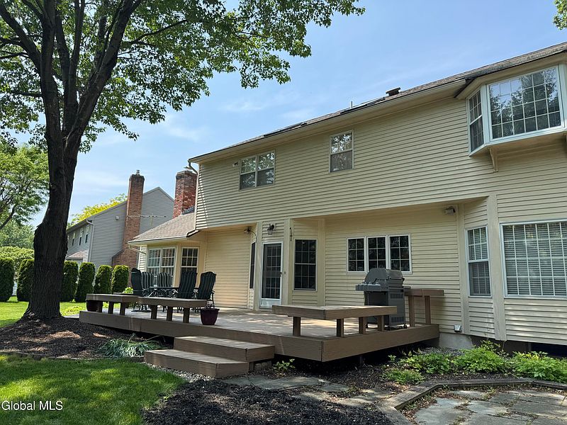 3rd image of 120 Darroch Road