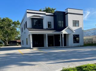 203 E Oak St #3, Mahomet, IL 61853