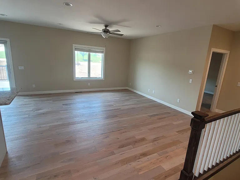 2269 Helle Dr — Photo 7