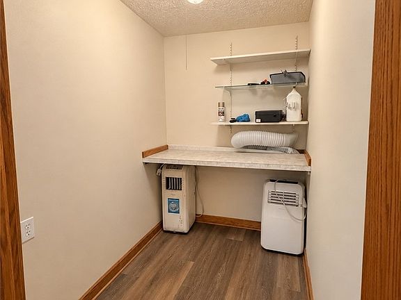 5th image of 3501 Champlain Ave