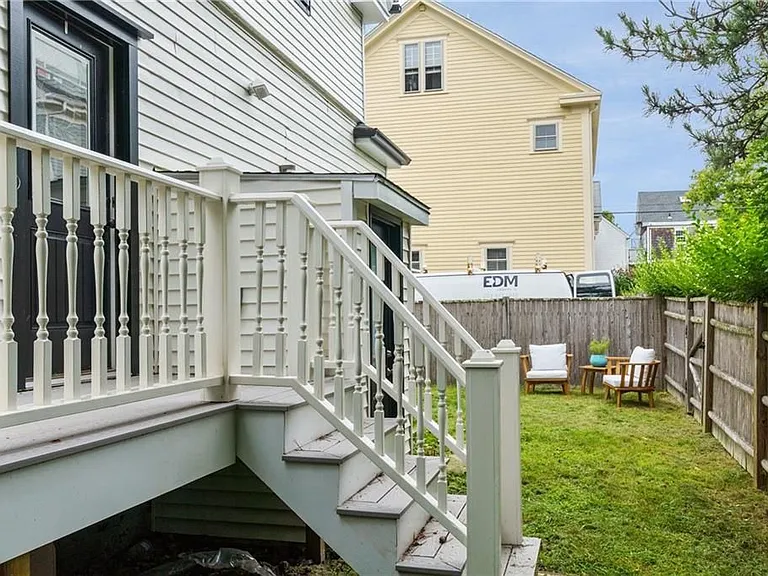 11 Sunshine Ct — Photo 22