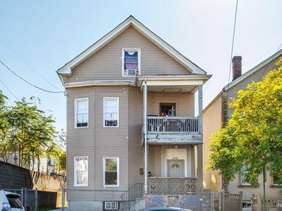 100-102 Warren St, Paterson, NJ, 07524