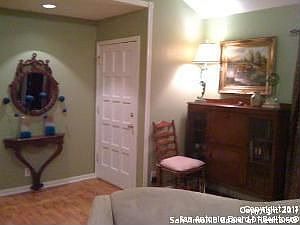 1st image of 2928 Wood Cir