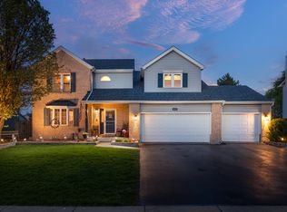 471 Pheasant Chase Dr, Bolingbrook, IL 60490