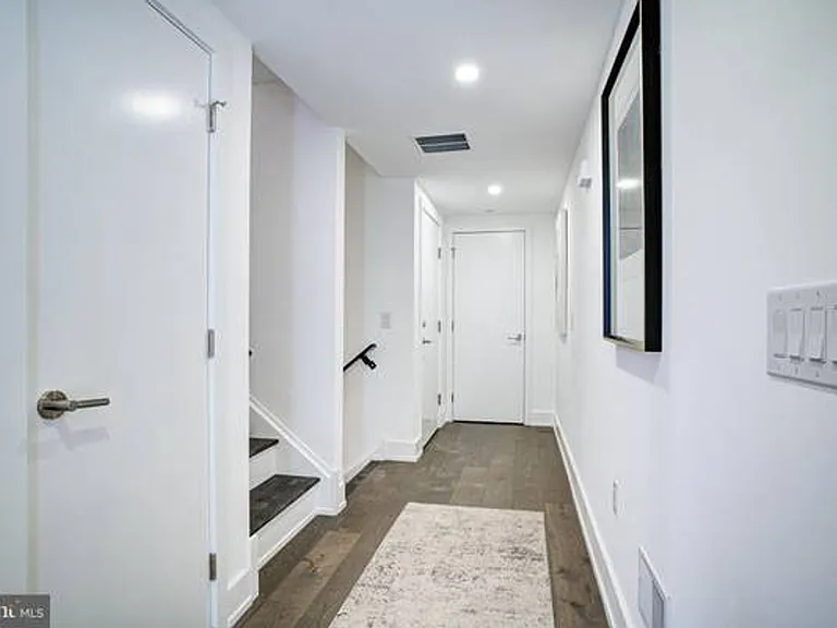 1751 N Howard St — Photo 10