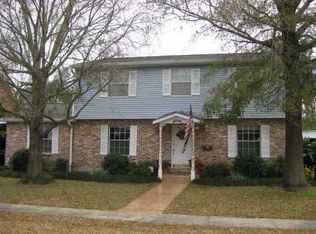 4935 Bissonet Dr, Metairie, LA 70003