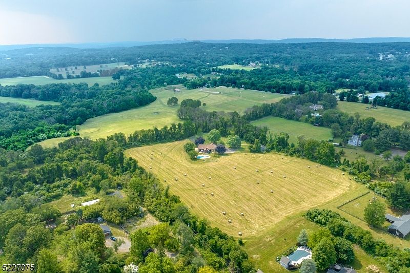 112 Fairmount Rd W, Califon, NJ 07830 MLS 3850756 Zillow