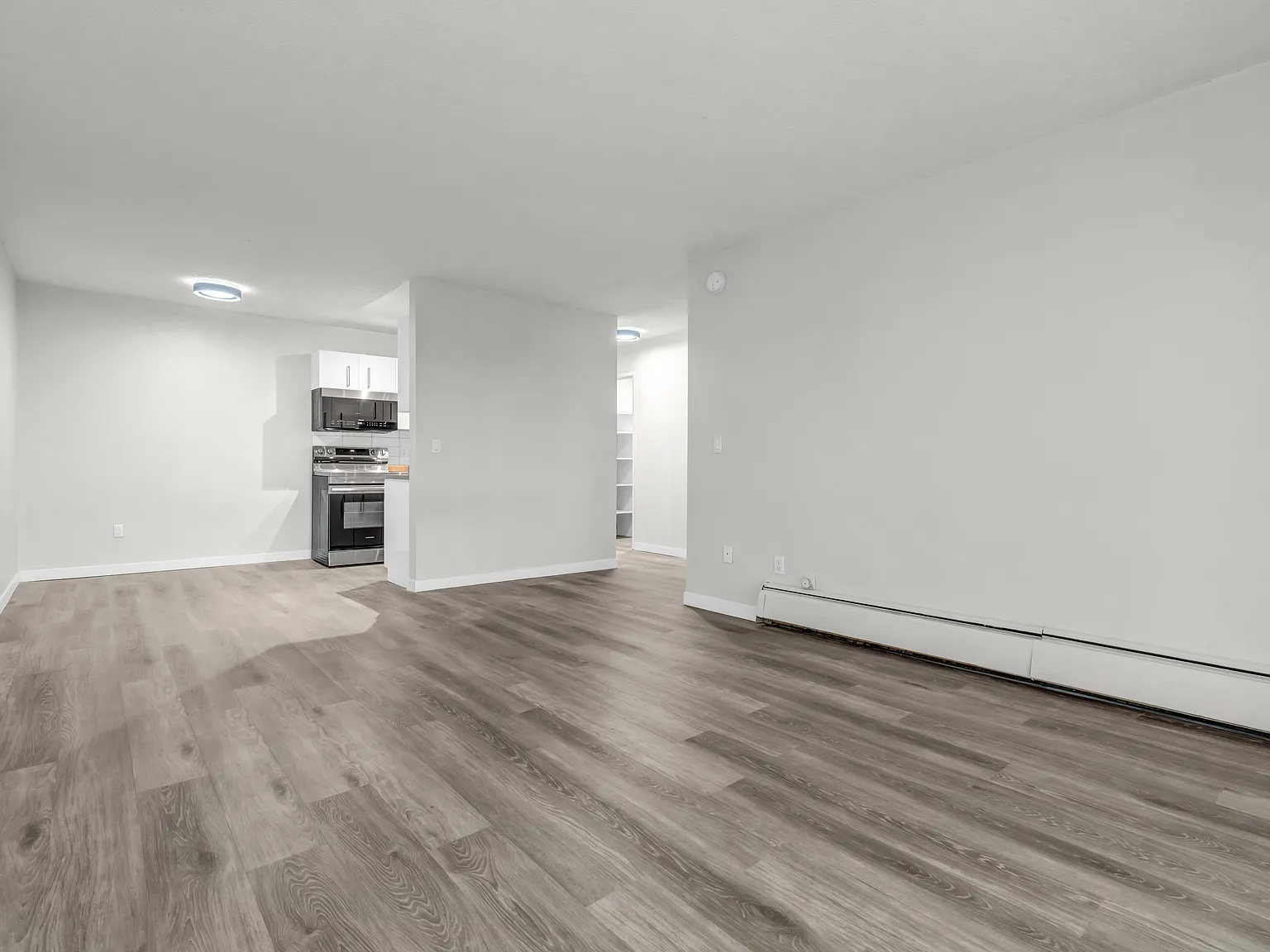 Cloverdale Apartments — Photo 4