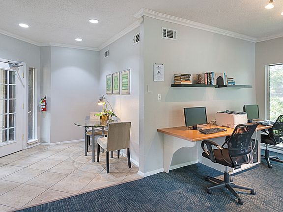 4th image of 7630 Wood Hollow Dr APT 333