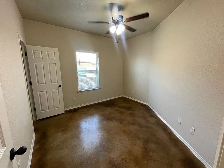 104 Stacy Ln — Photo 15