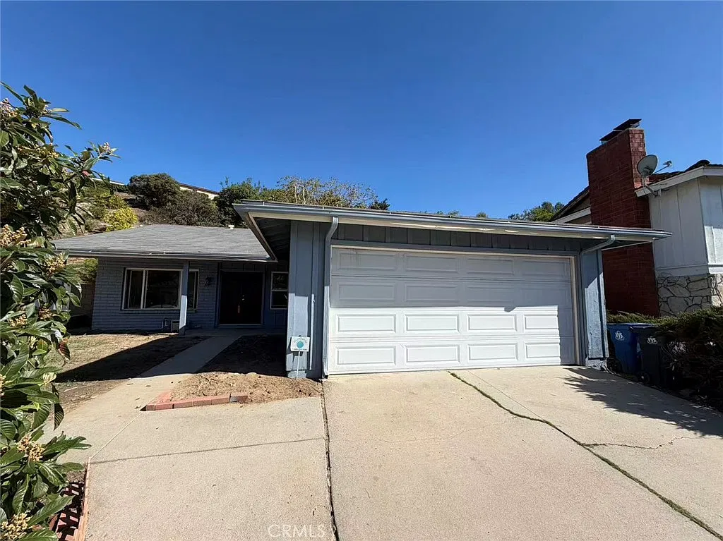 4 bed, 1554 sqft, $3,500 — Photo 1