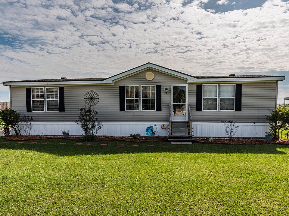 1st image of 2903 Orangewood Dr